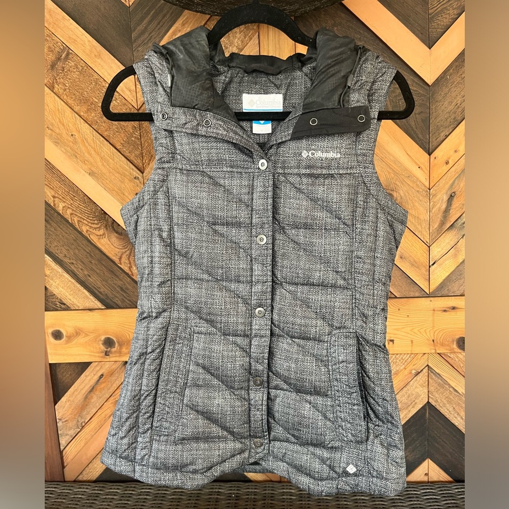 Columbia Gray Quilted Vest